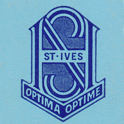 St Ives High School crest
